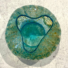 Load image into Gallery viewer, Green and Blue Bubble Glass Pinched Vase