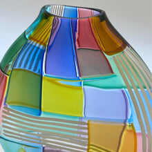 Load image into Gallery viewer, Close-up of the opening of Twig glass vase by Jeffrey P’an showing rim detail and glass thickness.