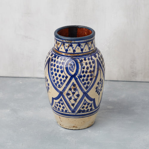 antique moroccan vase pottery