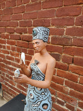 Load image into Gallery viewer, Tim Taunton Ceramic &#39;Matriarch&#39; Sculpture
