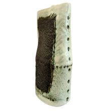 Load image into Gallery viewer, Side view of vase showing backside contrast and vertical dot detail up the side.
