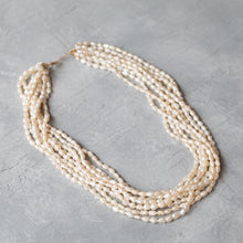 Load image into Gallery viewer, Freshwater Pearl Necklace Gold Clasp
