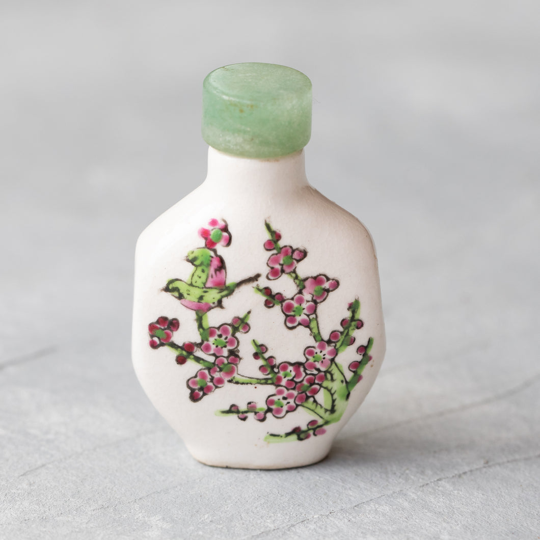 antique Chinese snuff bottle